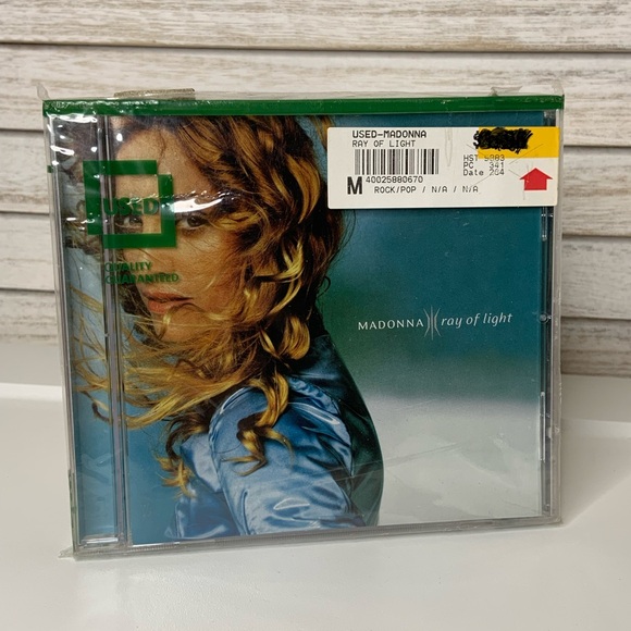 Madonna Ray of Light Album Audio CD Preowned - Picture 1 of 3